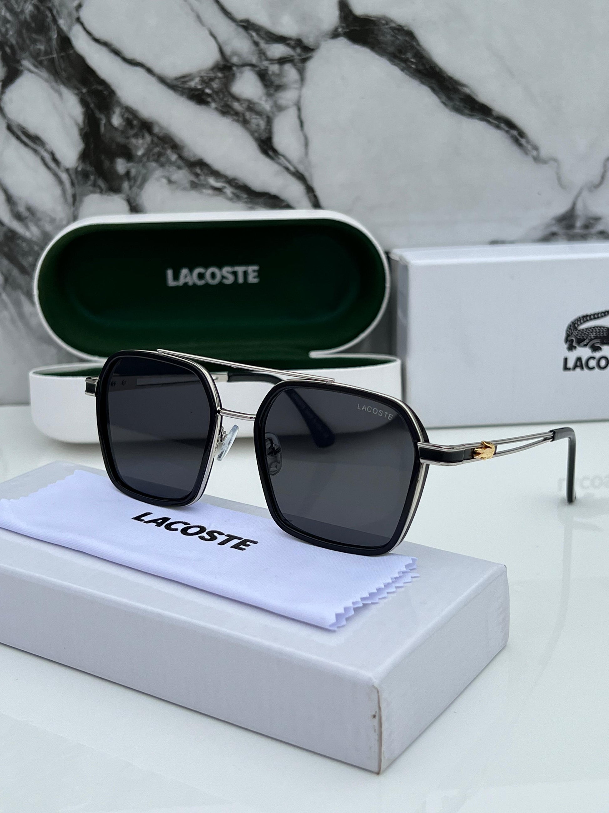 LACOSTEE Gold Black