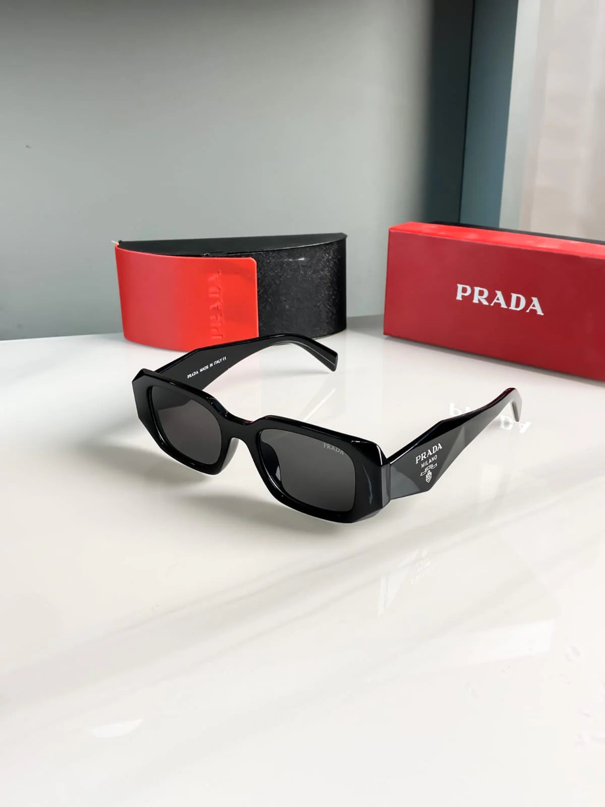 Pradaa 8679 Black