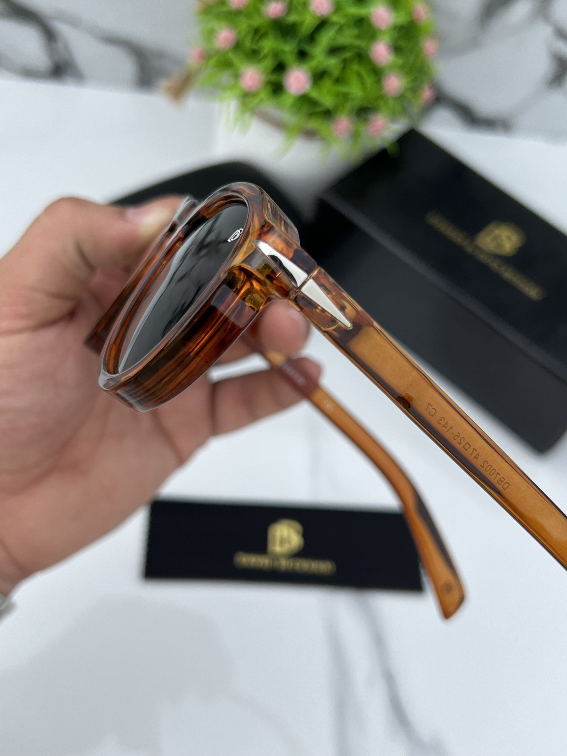 Daviid Beckhamm Round brown green (Premium Quality