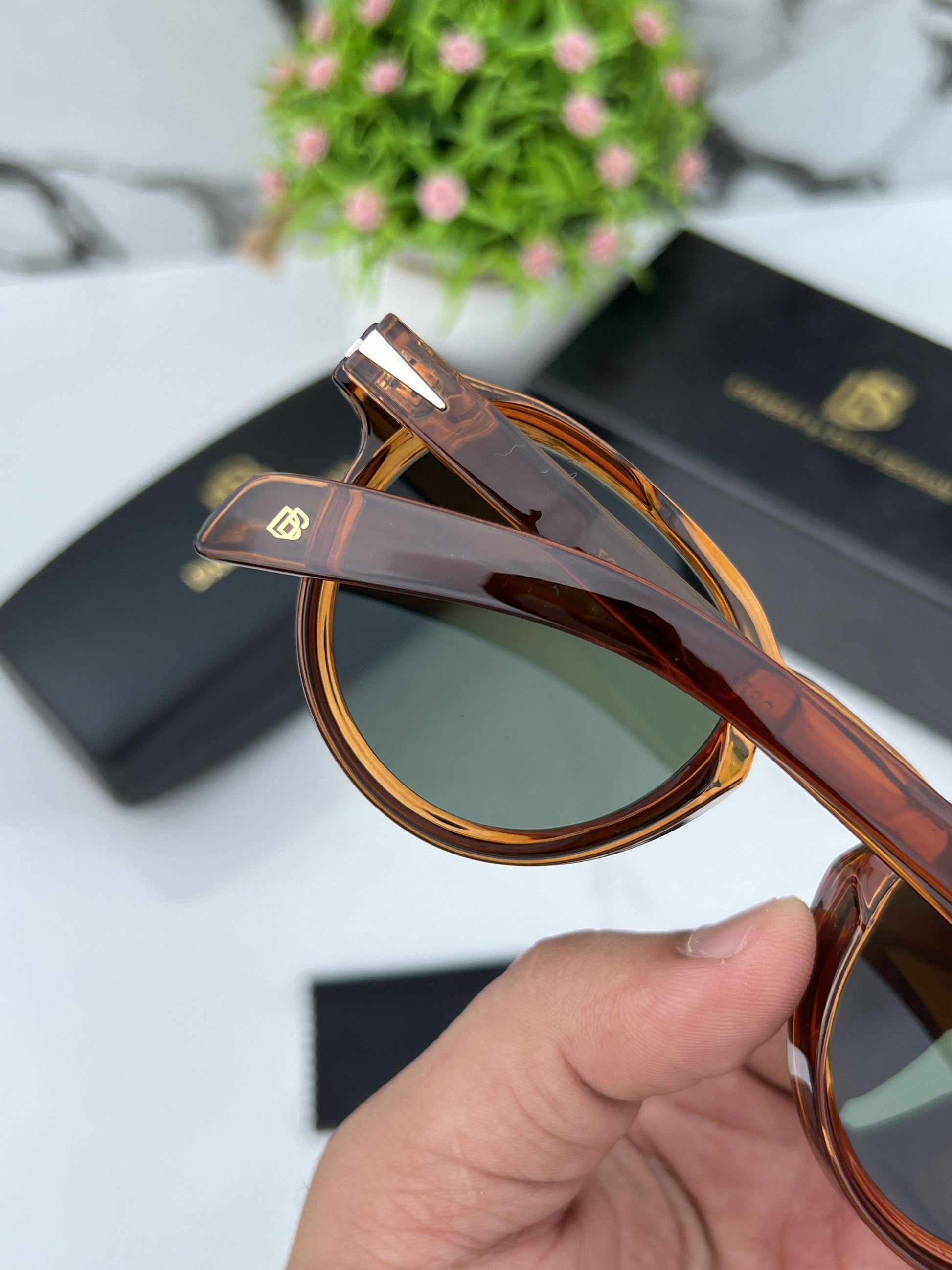 Daviid Beckhamm Round brown green (Premium Quality