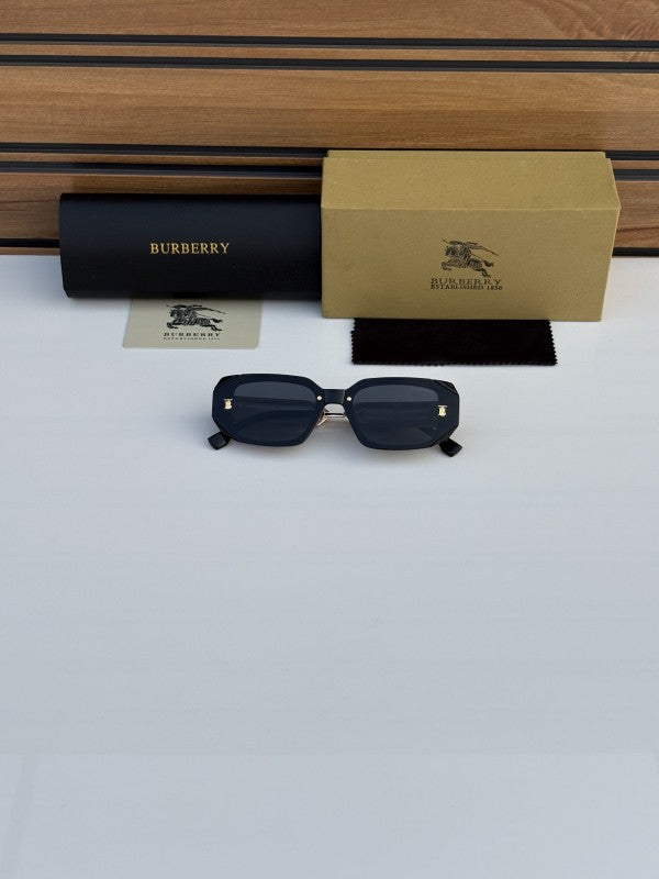 Burberr.y 8311 full black