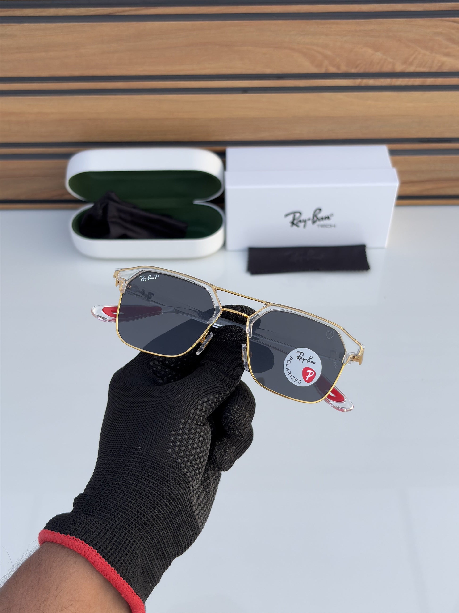 Raybann 04 golden transparent black