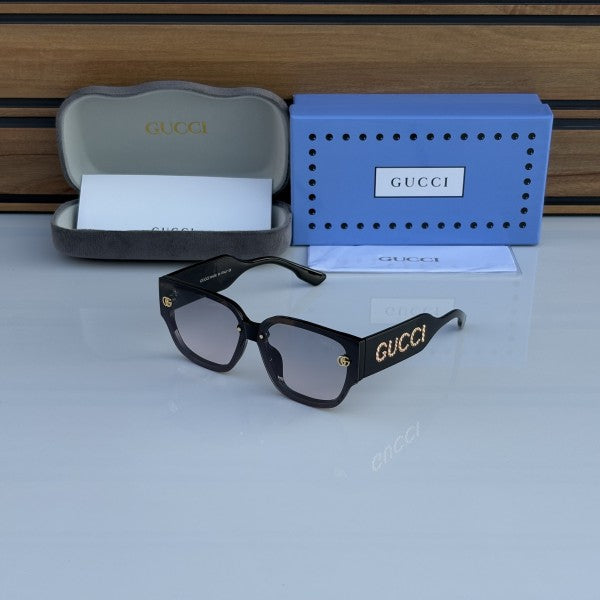 Gucc.i 9811 light  shades