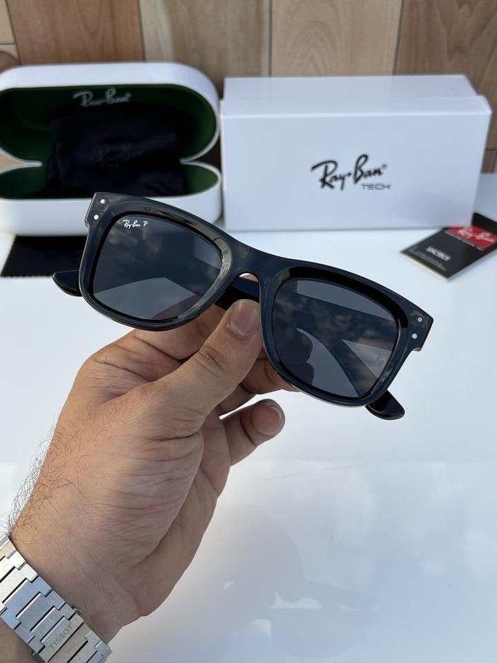 Raybann 0502 Glossy black (Reverse Model)