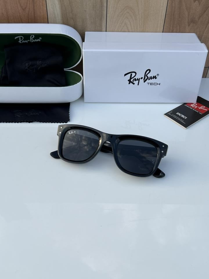 Raybann 0502 Glossy black (Reverse Model)