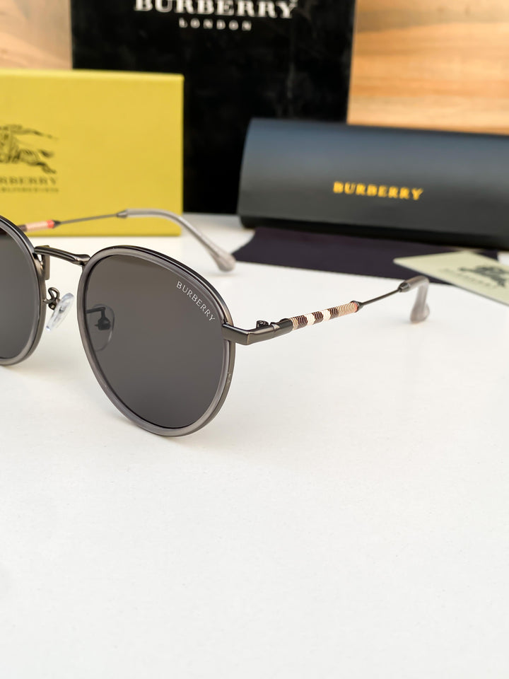 Burrberry Grey Black Round 3324