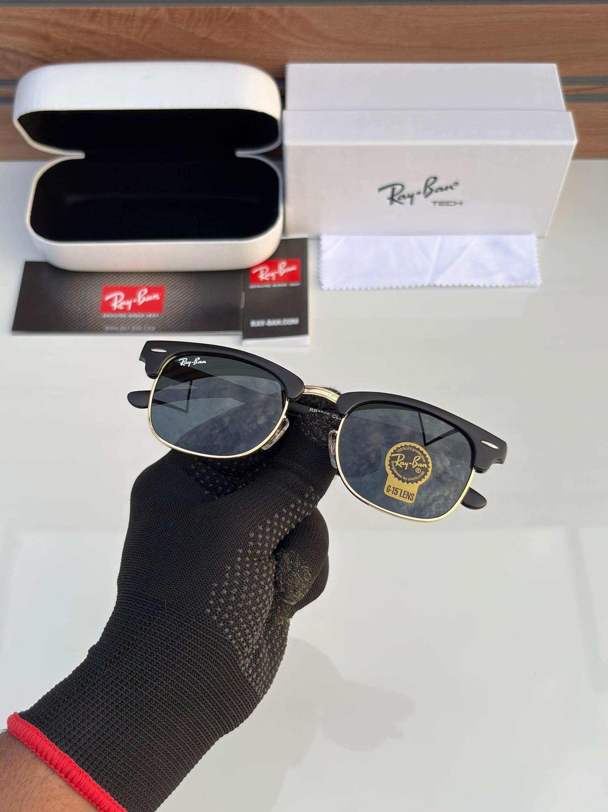Rayban 3016 ClubMaster Matte Black/Gold Premium (Glass Lens)