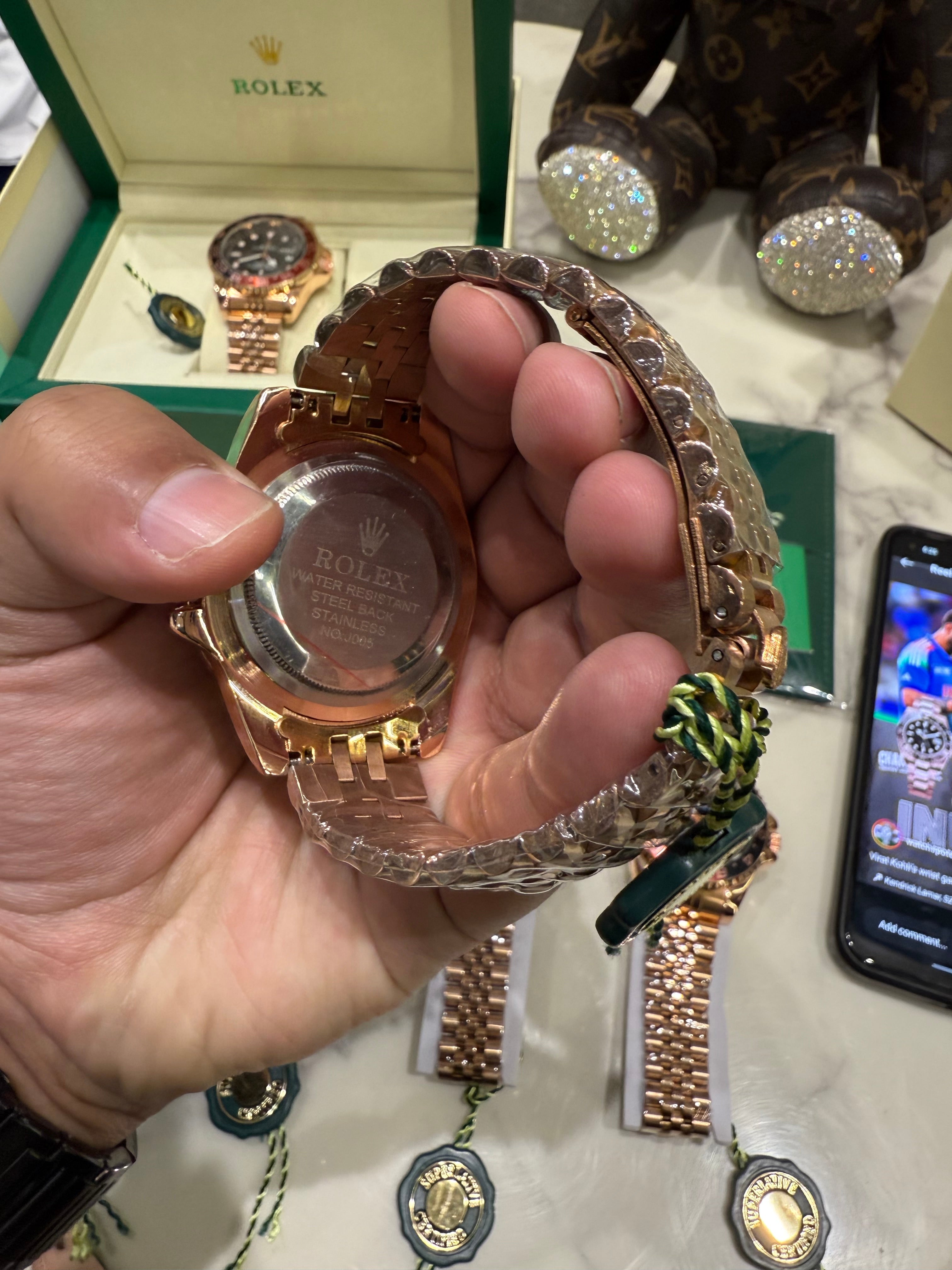 24Kゴールドローズ Rolexx GMT-Master-II Oyster, Virat Kholi, Everose gold – Galaxy