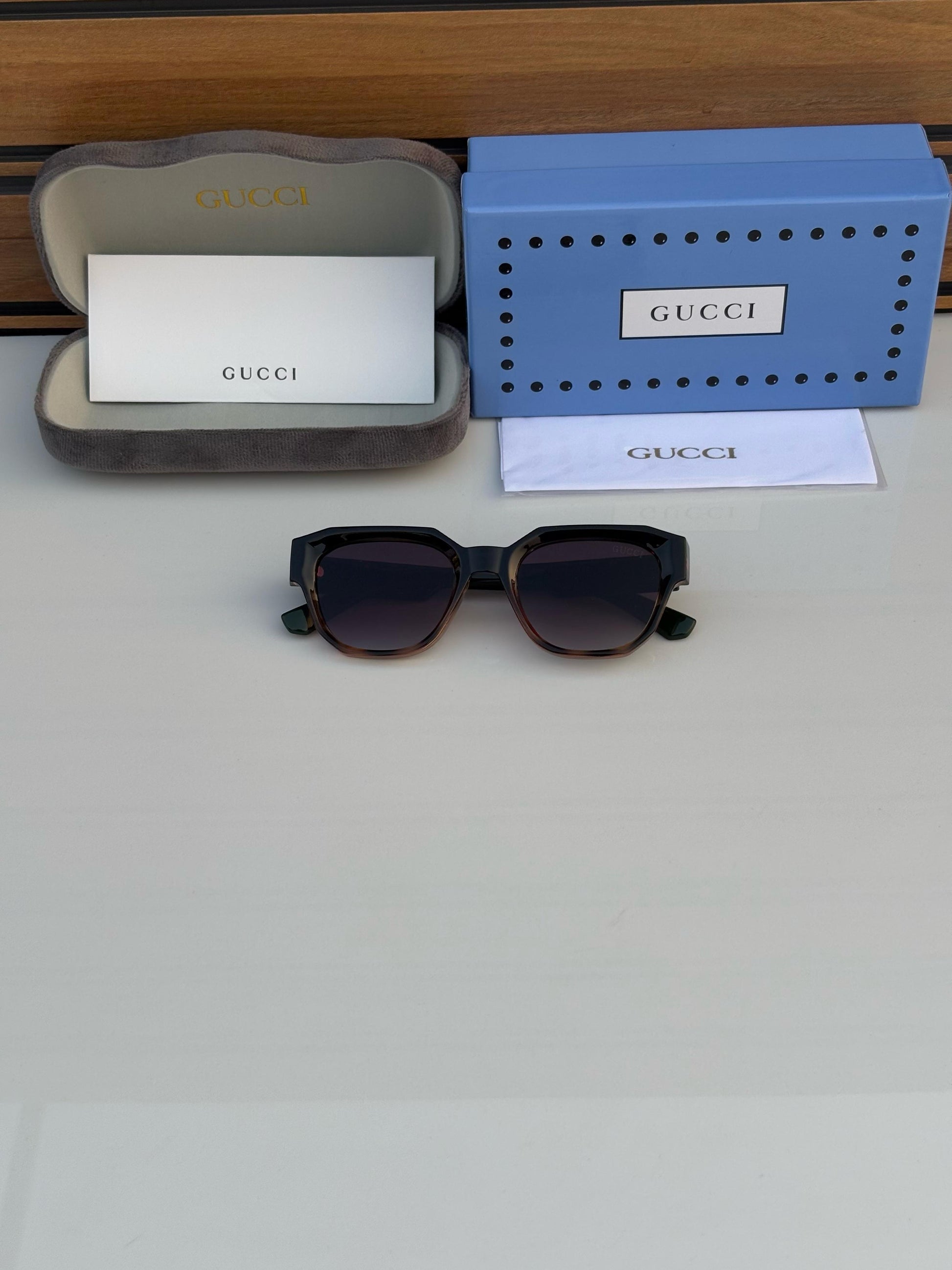 GUCCII 2320 BLACK SHADES