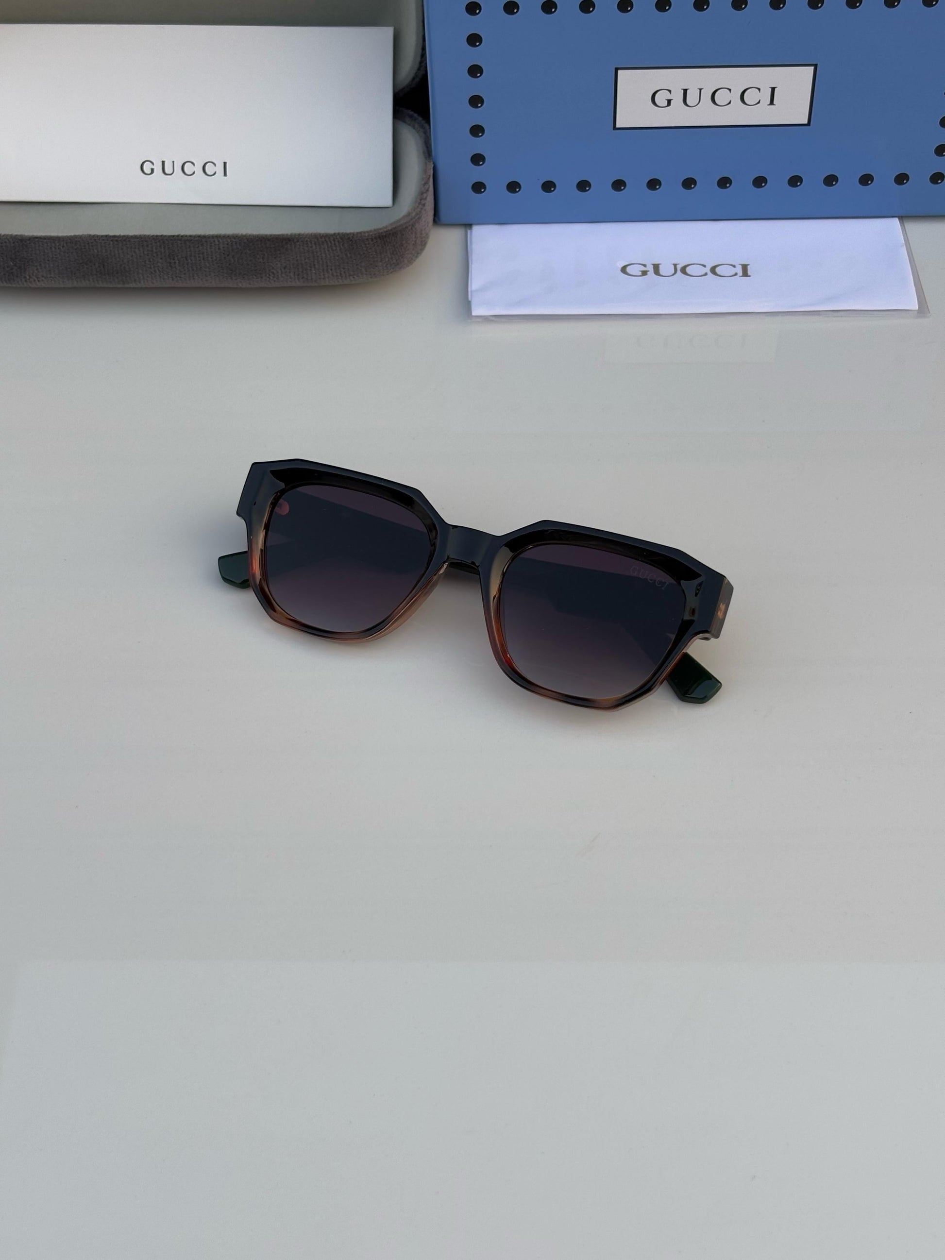 GUCCII 2320 BLACK SHADES