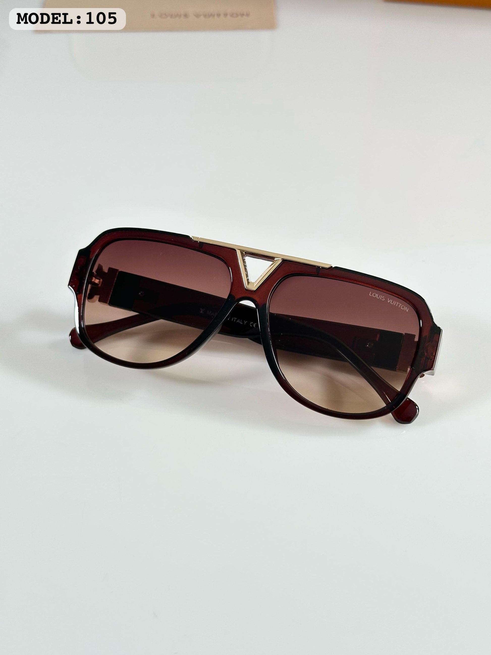 LOUISs VUITTONN 105 BROWN