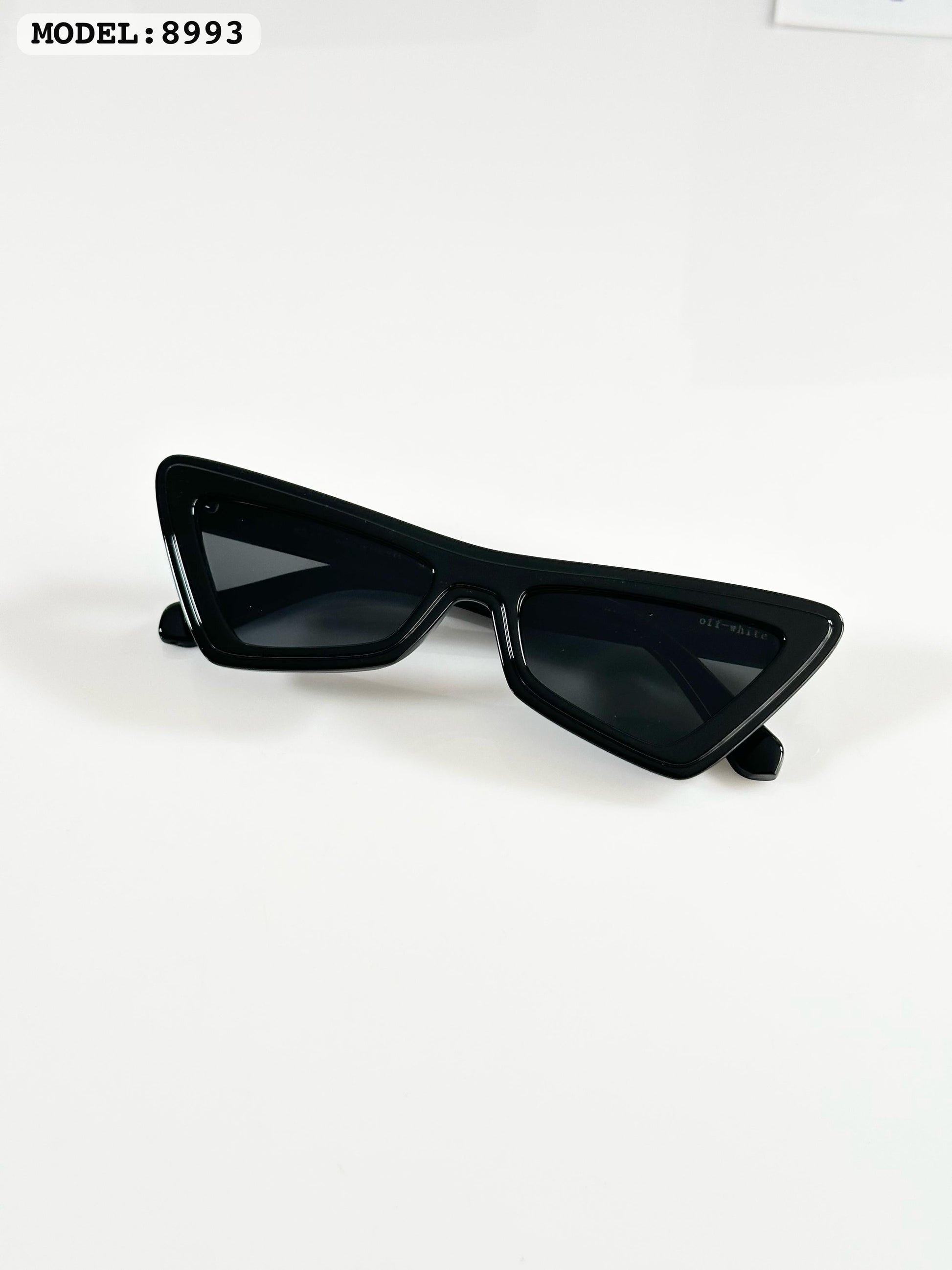 OFFF WHITEE 8993 BLACK