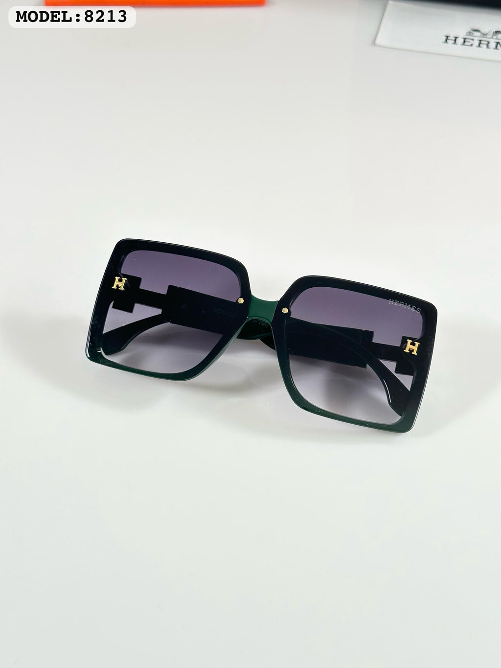 Hermess 8213 Black Green - Women