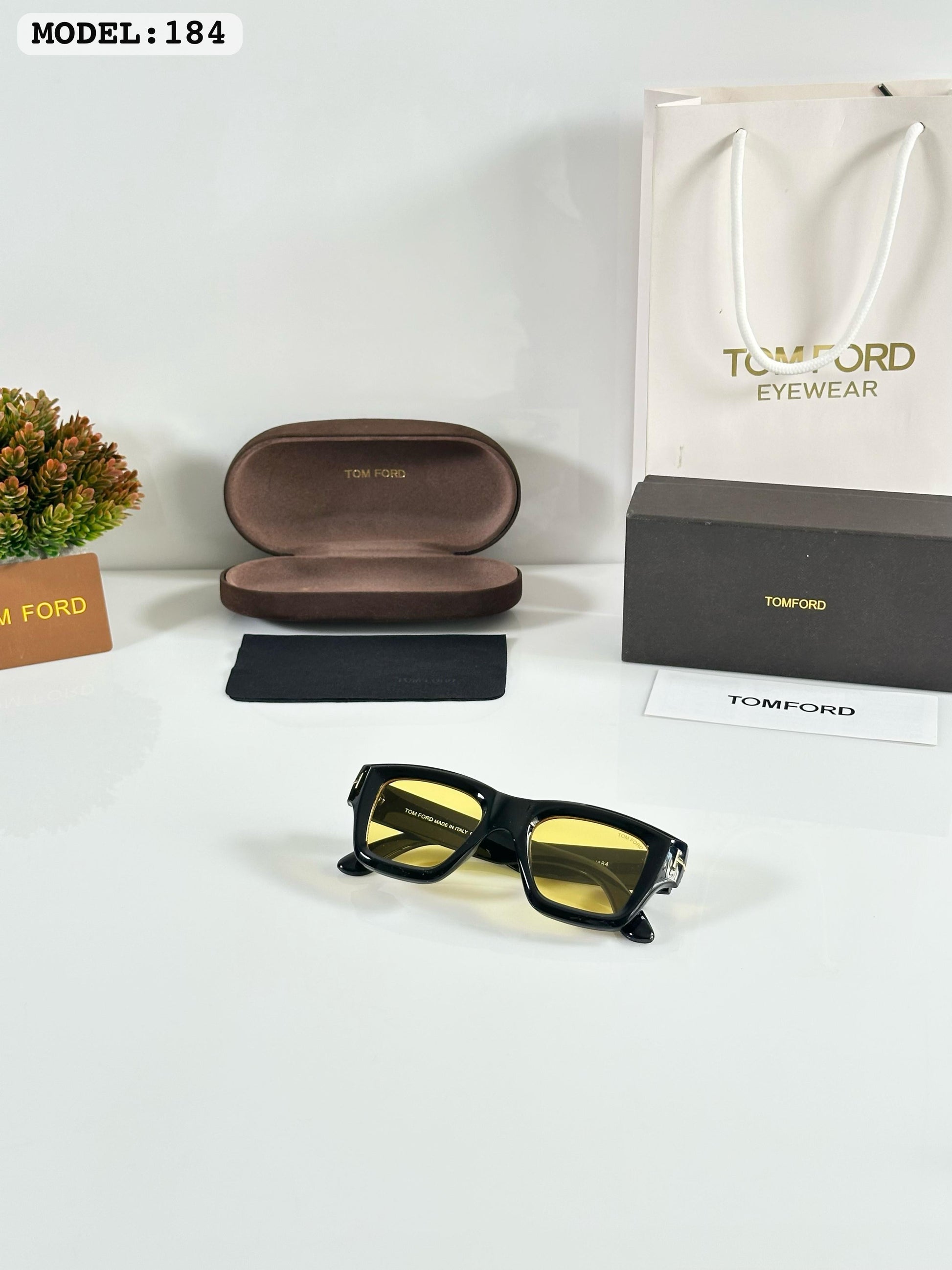 TOMFORRD 184 BLACK YELLOW