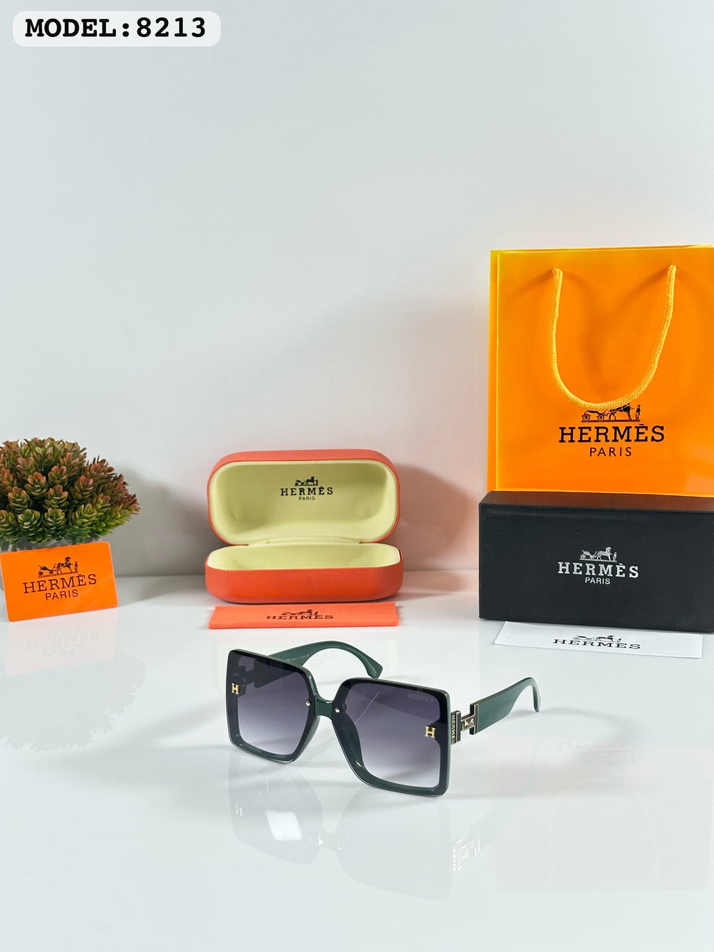 Hermess 8213 Black Green - Women
