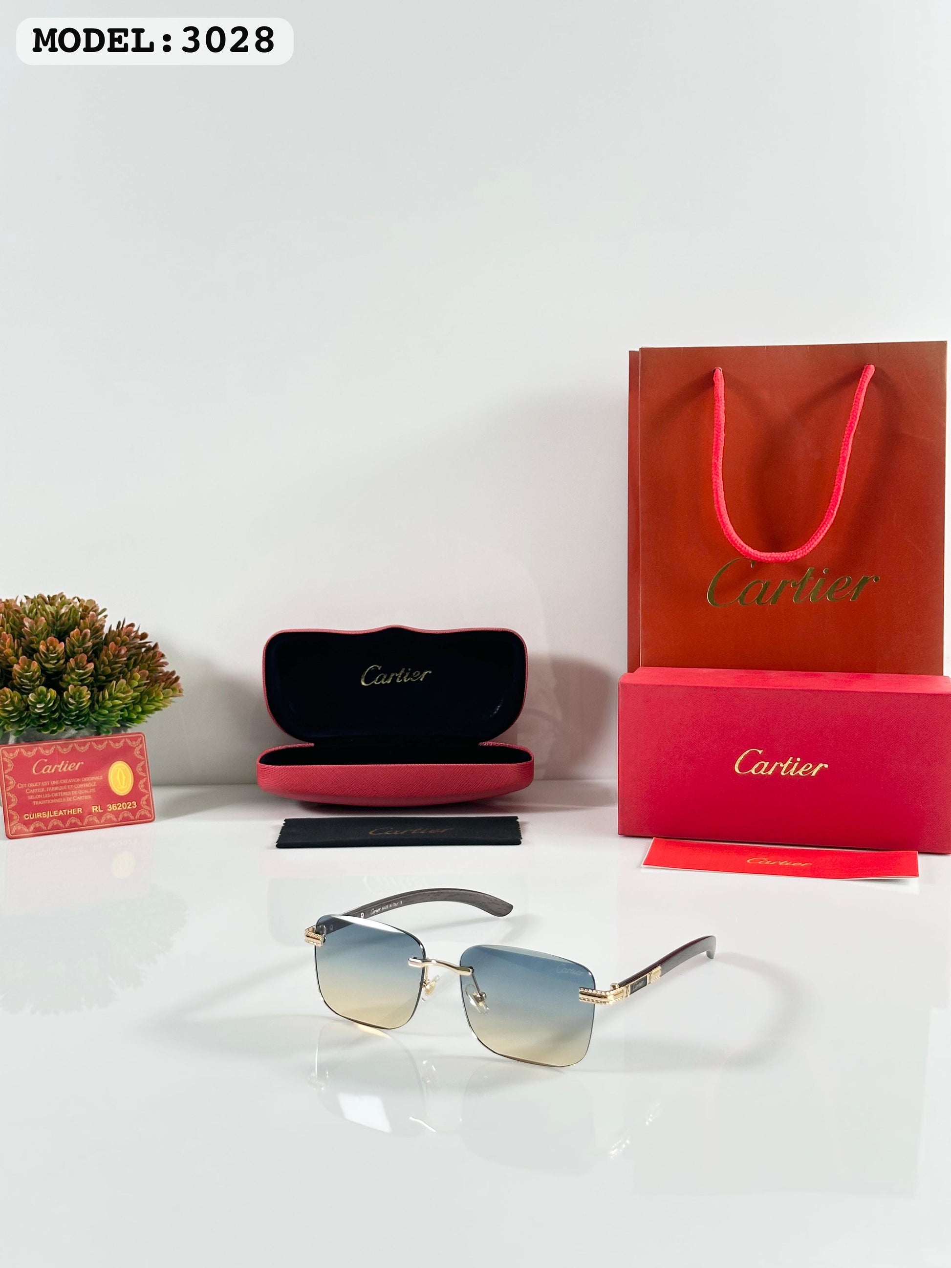 CARTIERR 3028 GOLD GREEN DC