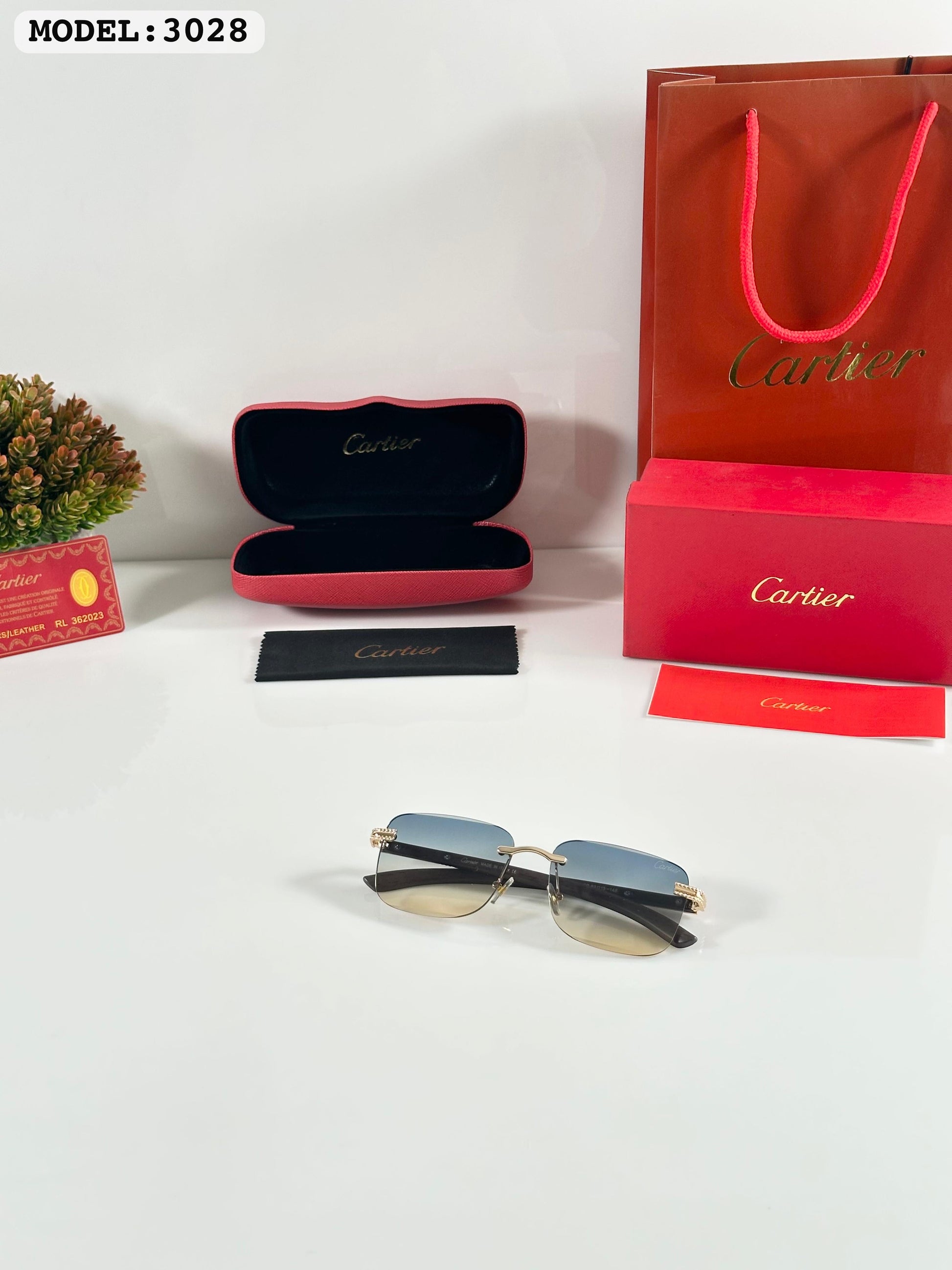 CARTIERR 3028 GOLD GREEN DC