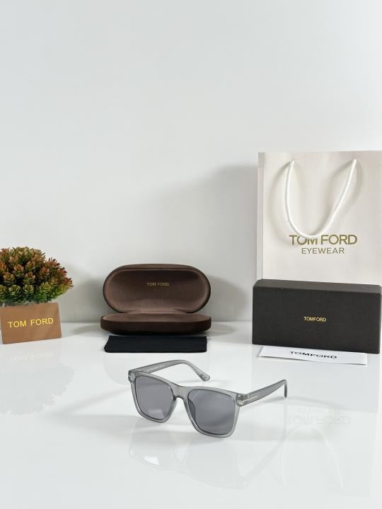 Tomforrd 395 Grey