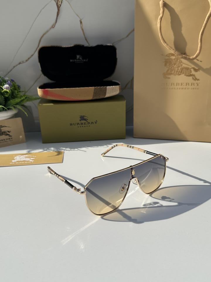 Burberry 23068 Sea/Green