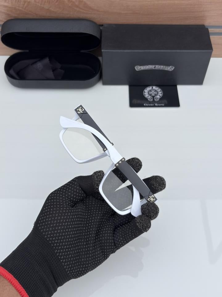 Chrome heart 1911 white plano