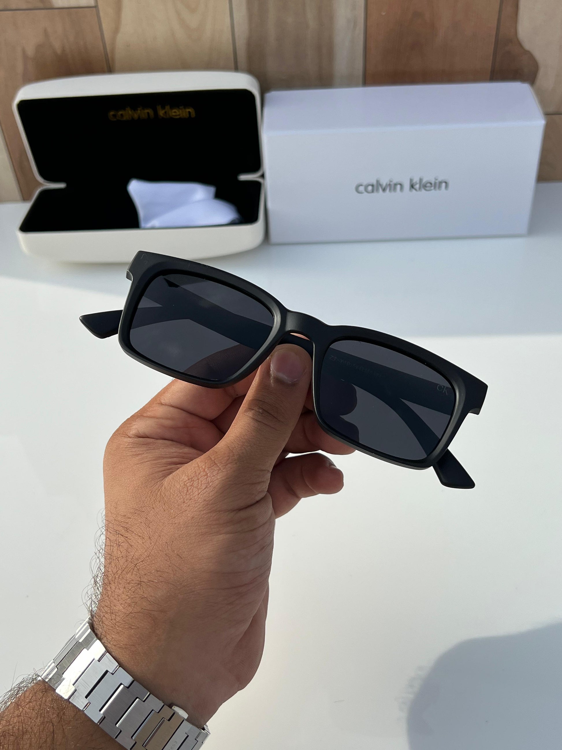 Calviin Kleinn Y13  Black Sunglass (Polarized)
