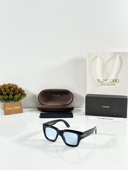 Tomford 184 Blue/Black