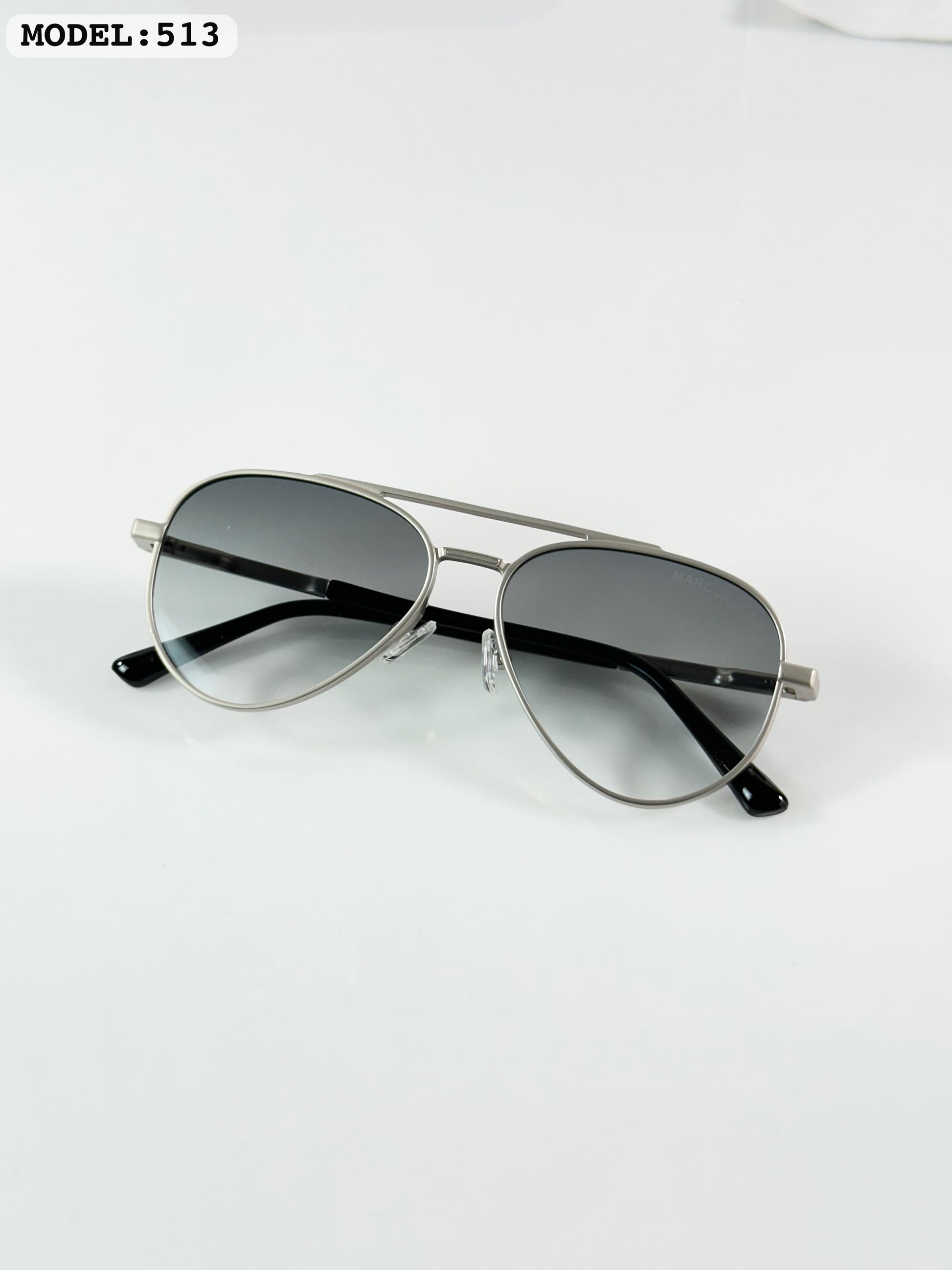 Marc Jacobs 513 Silver Metal