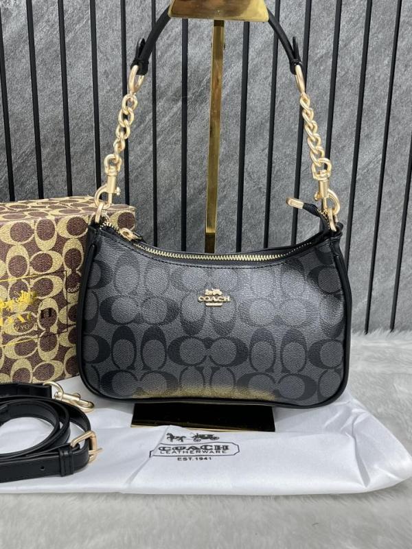 Coach Teri Premium Black Shoulder Bag