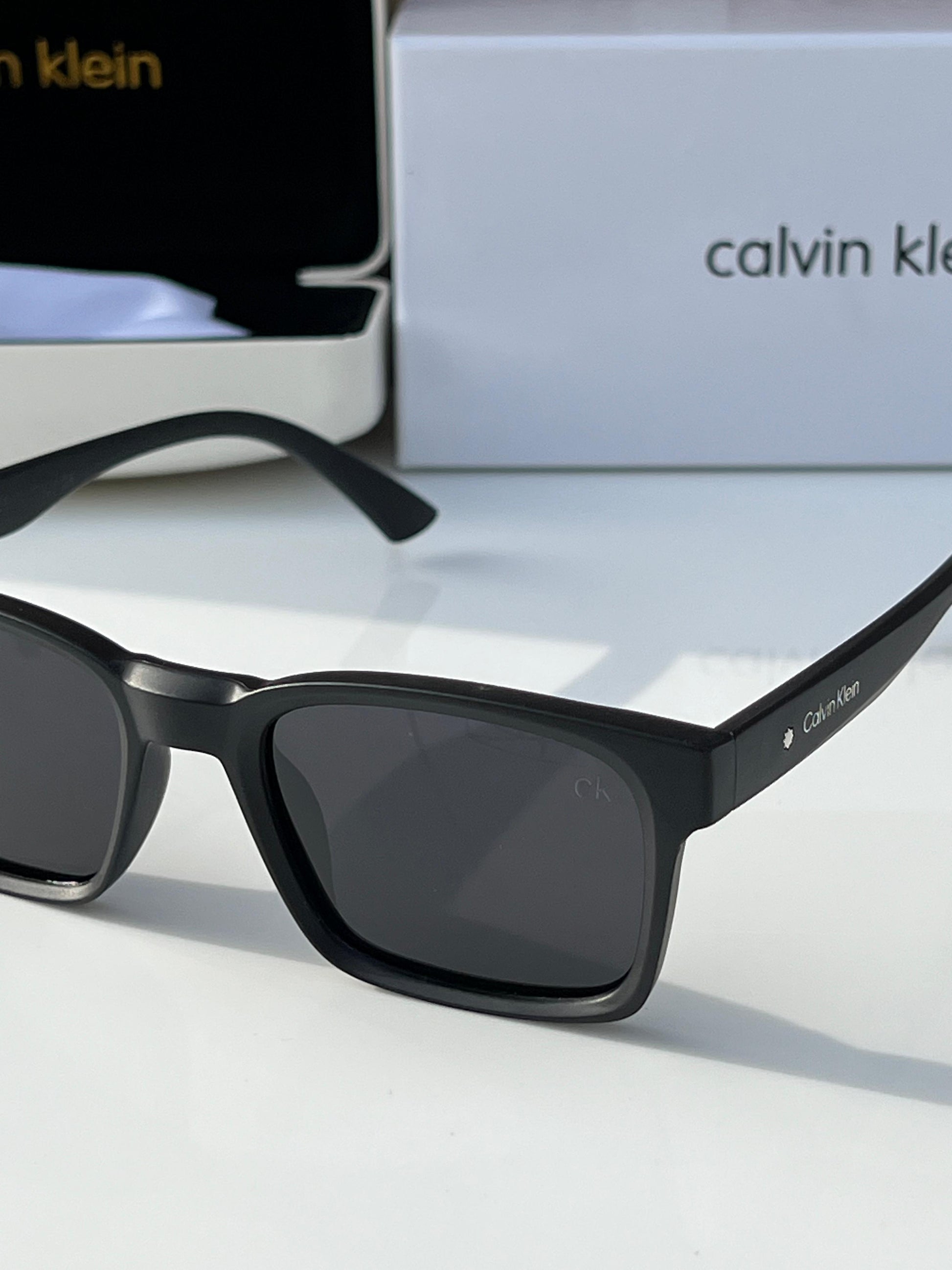Calviin Kleinn Y13  Black Sunglass (Polarized)
