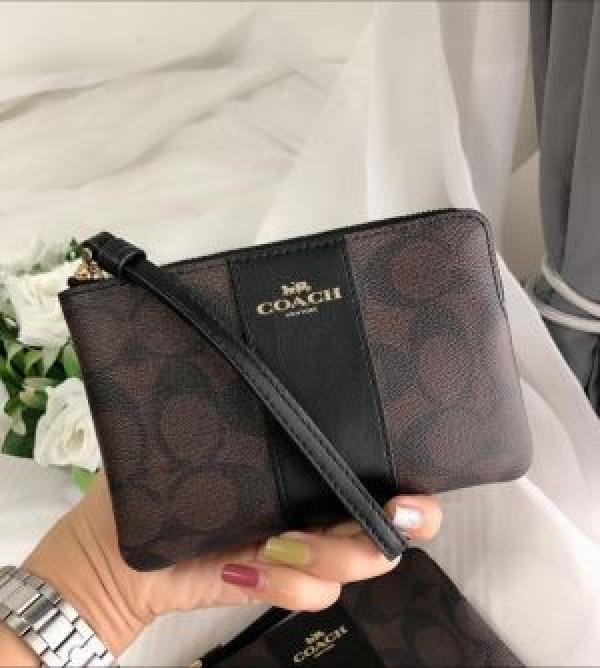 Coachh Corner Zip Wrislet 103 Brown Premium