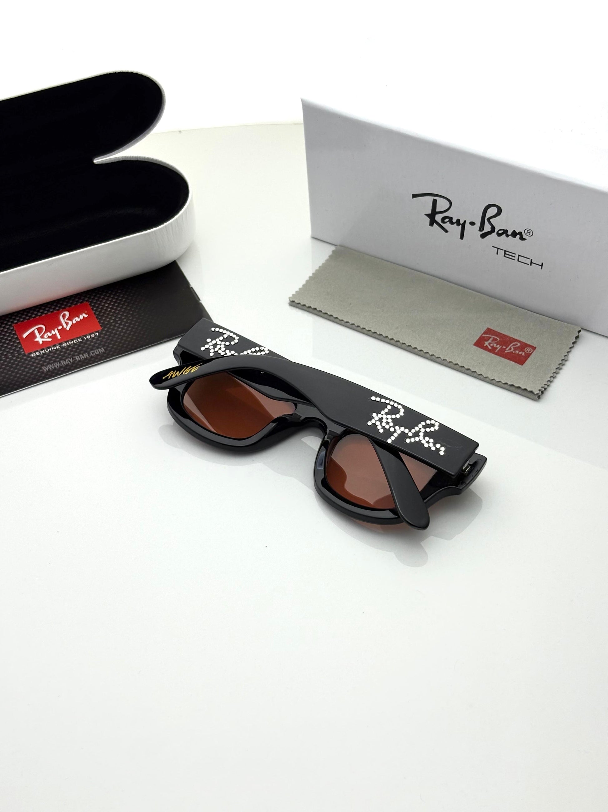 RayBan Diamond Puffer 4940