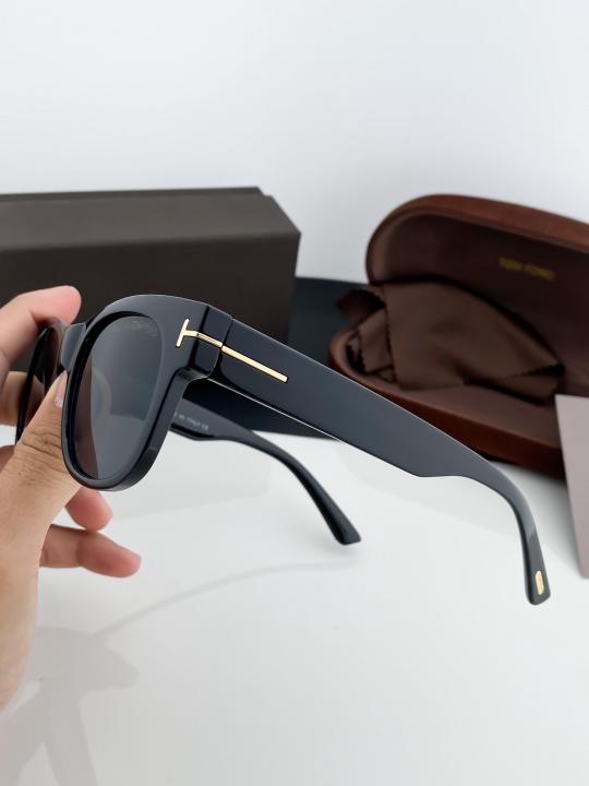 TomForrd Gloss Black 1149