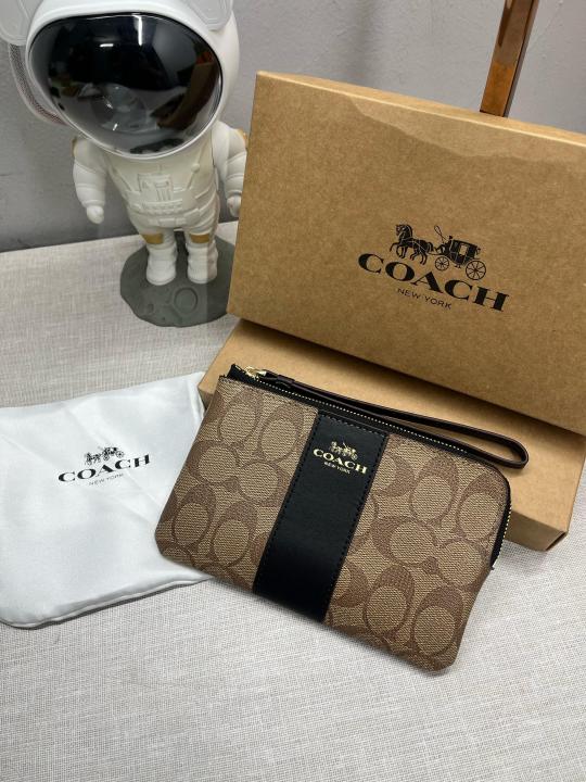 Coachh Corner 105 Black Stripe